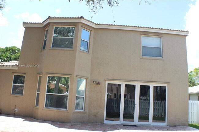 Foto del edificio - 4955 SW 166th Ave