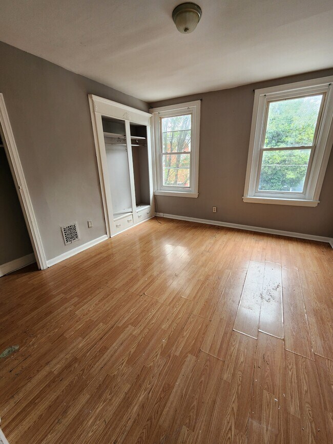 Foto del edificio - 2530 W Gordon St