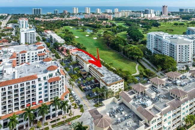 Building Photo - 200 E Royal Palm Rd