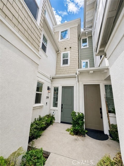 Building Photo - 2154 Andover Ln