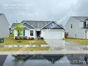 Building Photo - 704 Cider Ml Wy