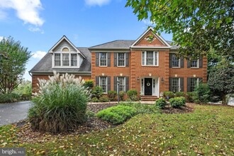 Building Photo - 4556 Minuteman Dr