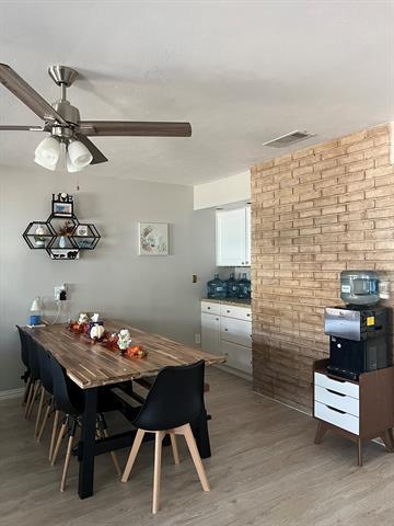 Building Photo - 4021 Shagbark St