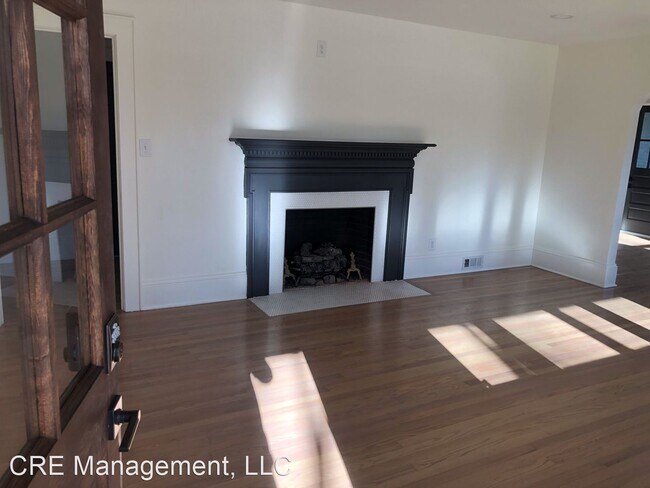 Foto del edificio - 3 br, 1 bath House - 532 N Kelly St