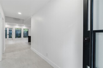 Building Photo - 54 Legend Ln