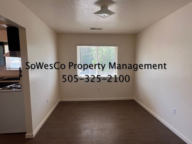 Foto del edificio - Aztec 3 Bedroom 2 Bath Home