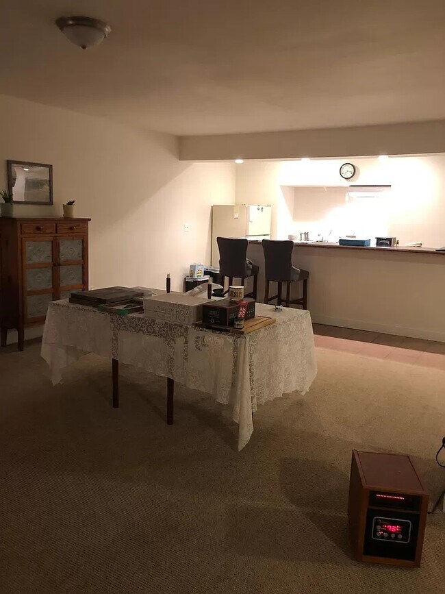 Kitchen and Dining - 13125 Carriage Ford Rd