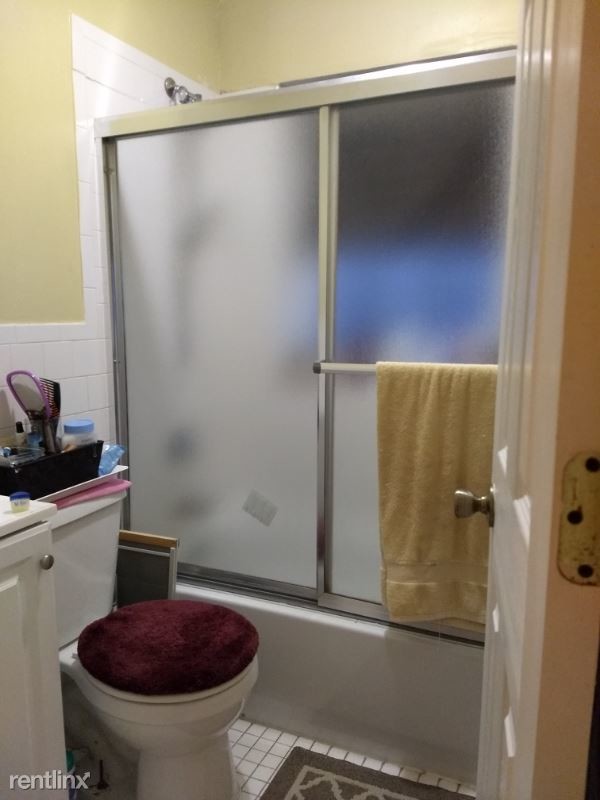 Foto del edificio - 2 br, 1 bath Apartment - 2573 Tieman ave