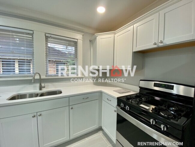 Foto del edificio - 3586 Watauga Ave