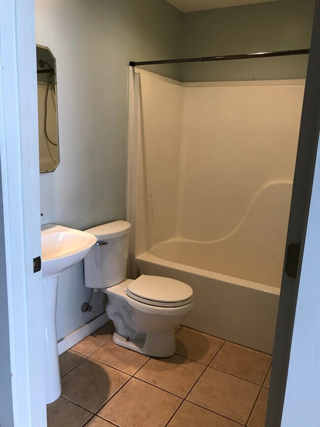 Baño 1 - 7 Saint Emanuel St