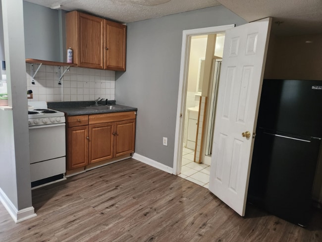 Photo - 16112 McConnell Dr House