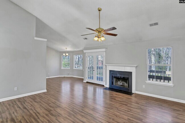 Building Photo - 1224 Riverwalk Way
