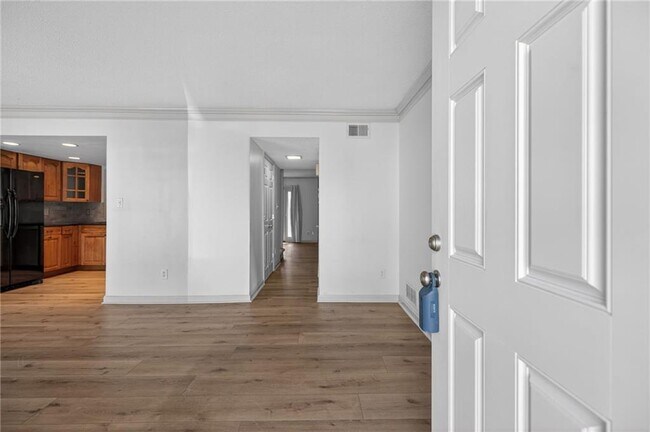 Foto del edificio - 1 Fairway Dr