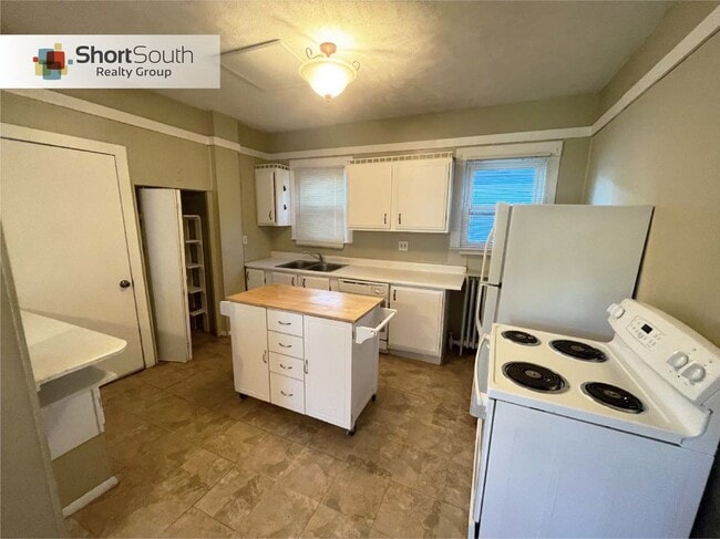 Foto del edificio - 3 bed 1.5 bath Single Family Home