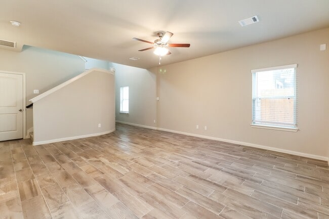 Building Photo - 7946 Fijian Cypress Dr