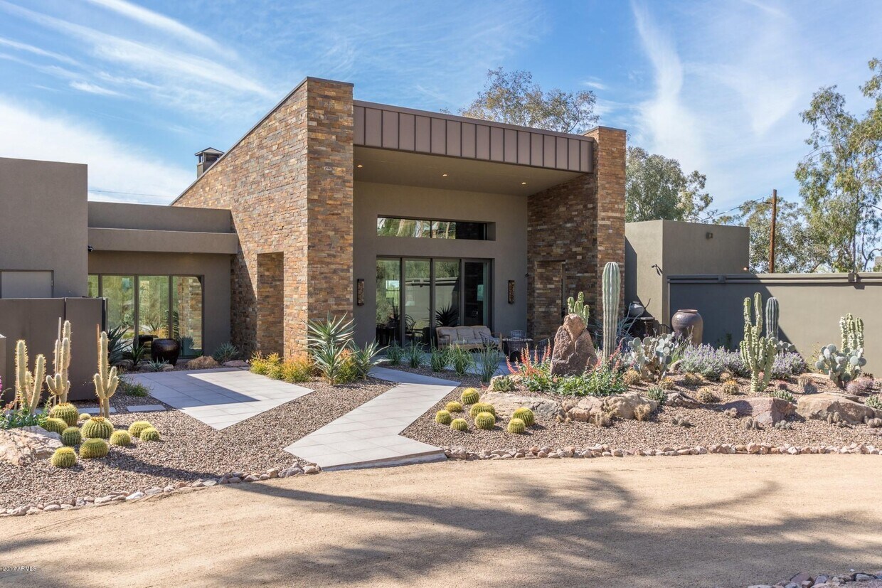 4841 E Rockridge Rd, Phoenix, AZ 85018 House Rental in Phoenix, AZ