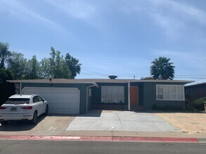 Building Photo - 6249-6253 Mary Ln Dr