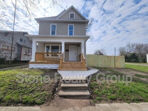 Building Photo - 1609 College Ave