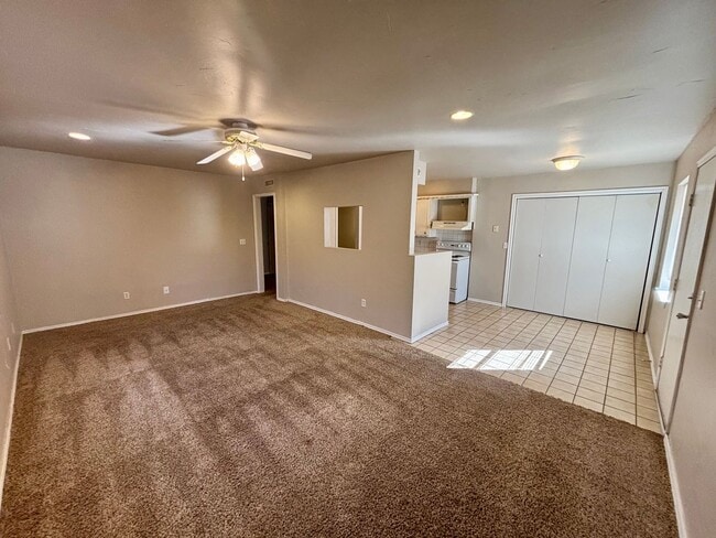 Building Photo - Three Bedroom Home in Tuttle! NEW PHOTOS C...