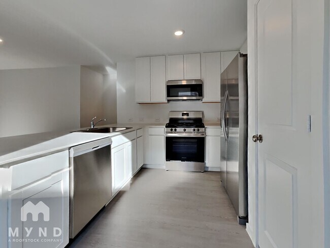 Foto del edificio - 1737 Lofty Cedar Ct