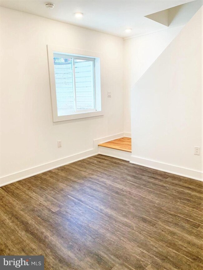Foto del edificio - 211 W Norris St