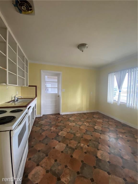 Building Photo - 2 br, 1 bath House - 2901 Primrose Ct
