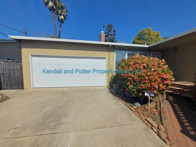 Foto del edificio - Delightful 3bed/2.5bath home in Rio Del Mar