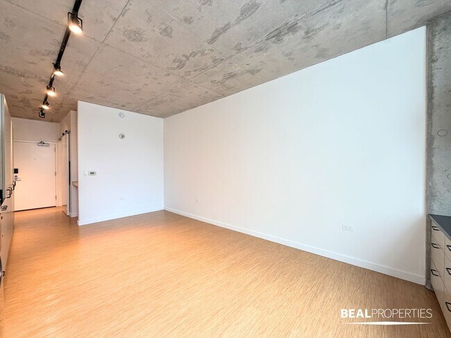 Foto del edificio - 1515 N Fremont St