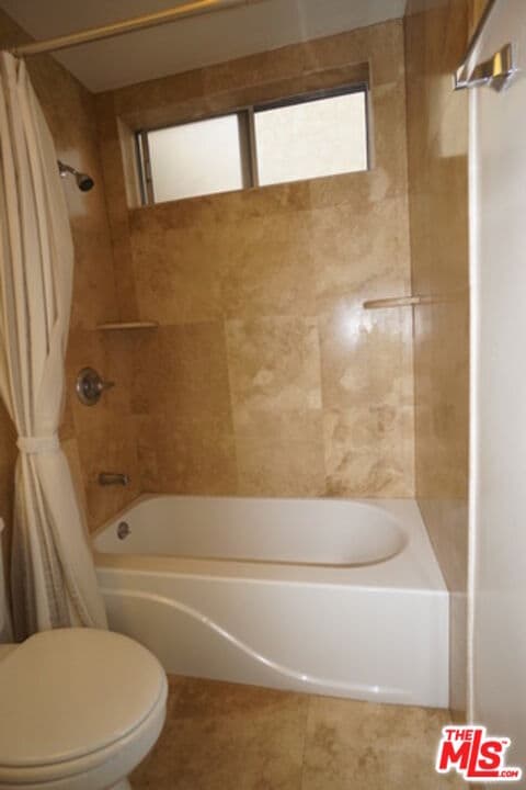 Foto del edificio - 1033 6th St