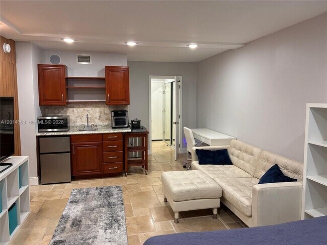 Foto del edificio - 2780 NE 183rd St