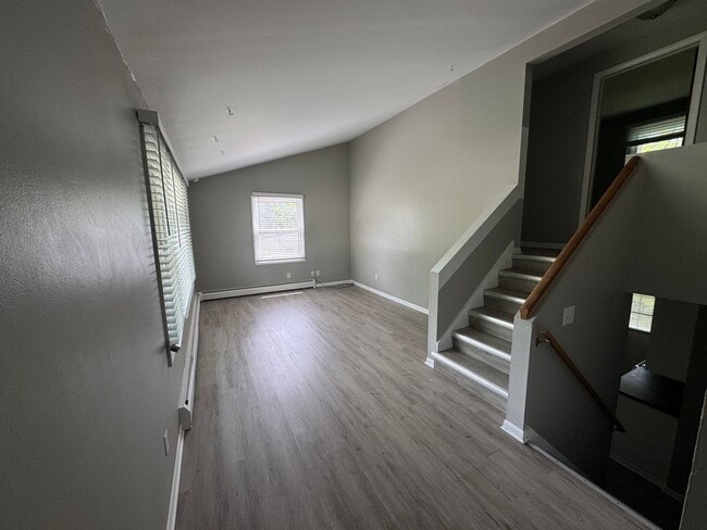 Building Photo - Two Bedroom Duplex with Heat Included! Nea...