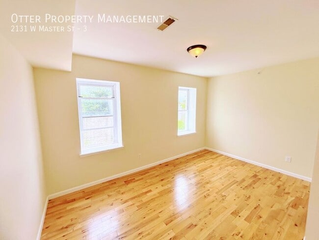 Photo - 2131 Master St Apartment