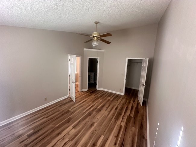 Building Photo - 1091 Stones Throw Dr NW