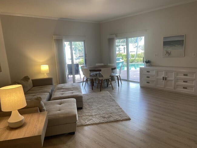 Foto del edificio - 70 Isle of Venice Dr