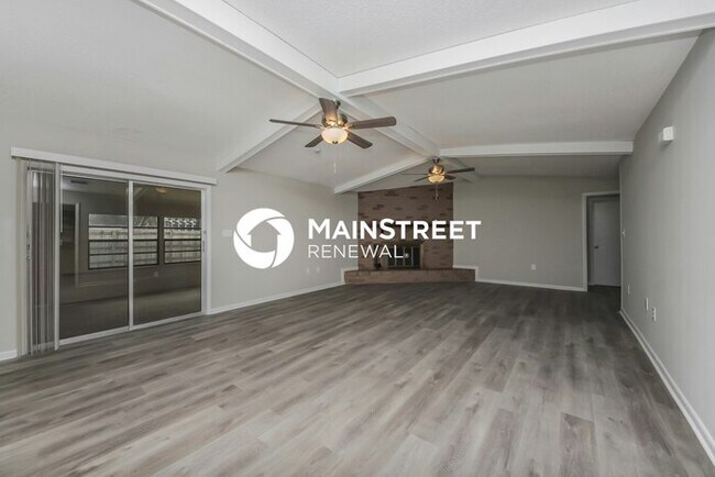 Building Photo - 3 Bedroom Pet-Friendly Home in Kissimmee, ...