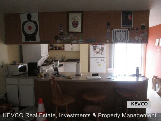 Foto del edificio - 2721-2725 Stanford Rd