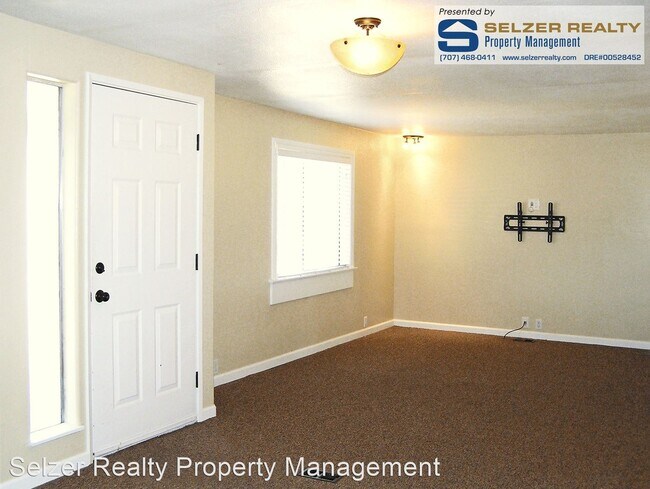 Building Photo - 2 br, 2 bath House - 4500 Burke Hill Rd.