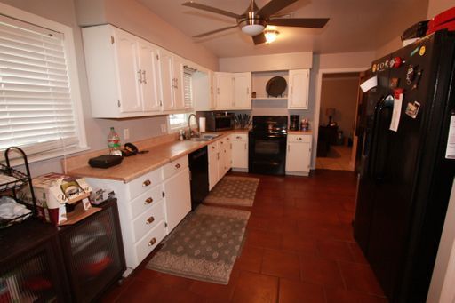 Building Photo - Deltona - 3 Bedrooms 2 Bathrooms - 1395.00