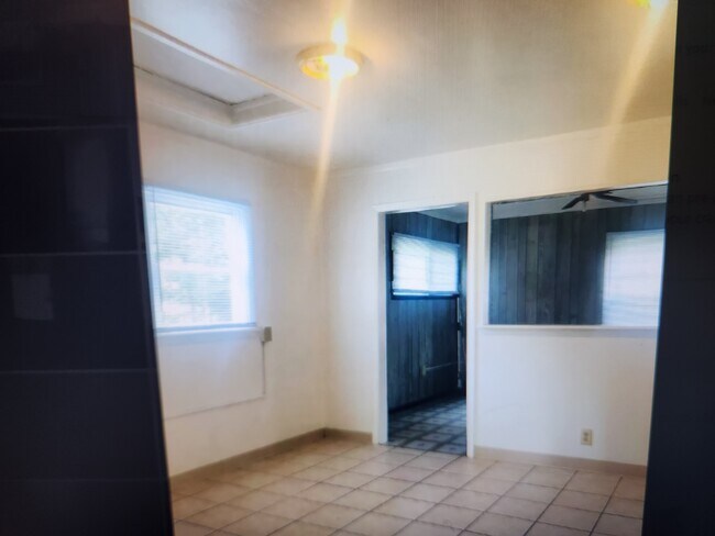 Building Photo - 4159 Fillmore St