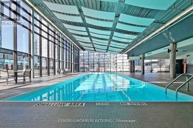 Building Photo - 2900 Hwy 7