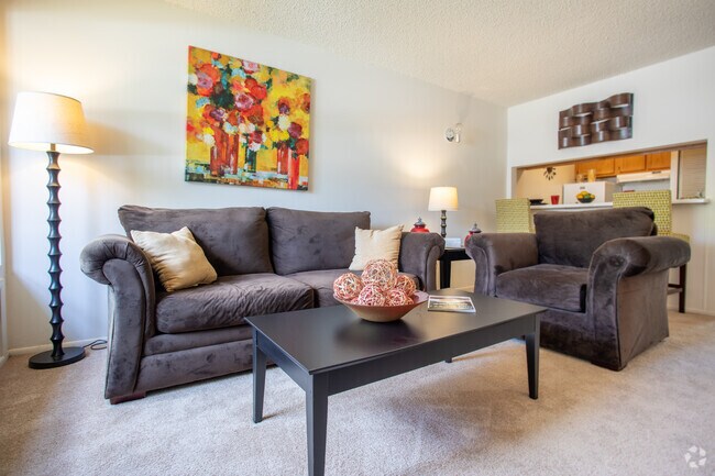 1 habitación, 1 baño - Kings Point Apartments