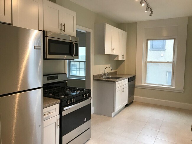 Foto del edificio - 118 Beacon St