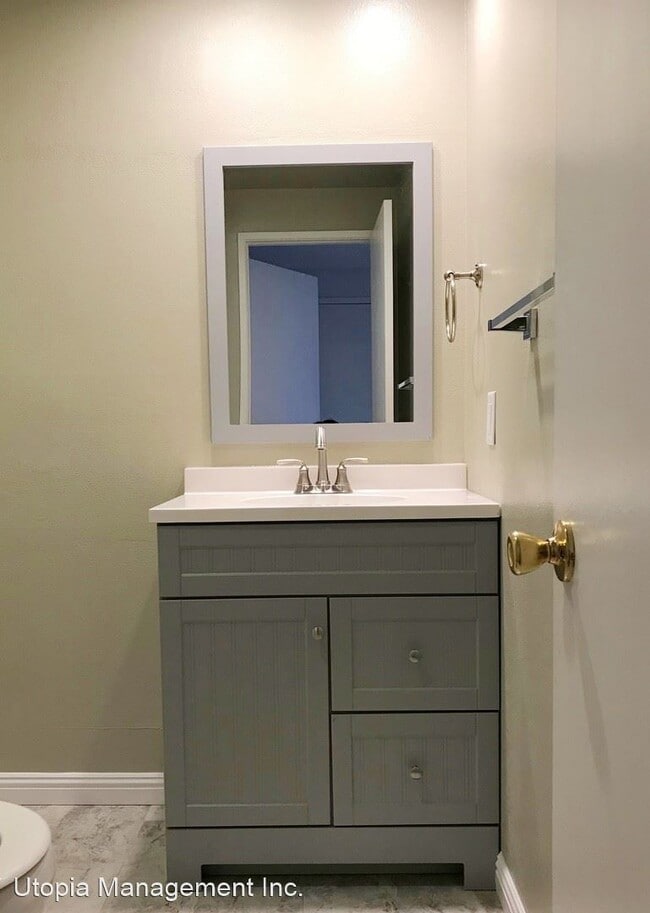 Foto del edificio - 3 br, 2.5 bath House - 6820 Falconview Lane