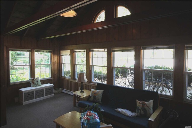 Building Photo - 13 Higbee Rd