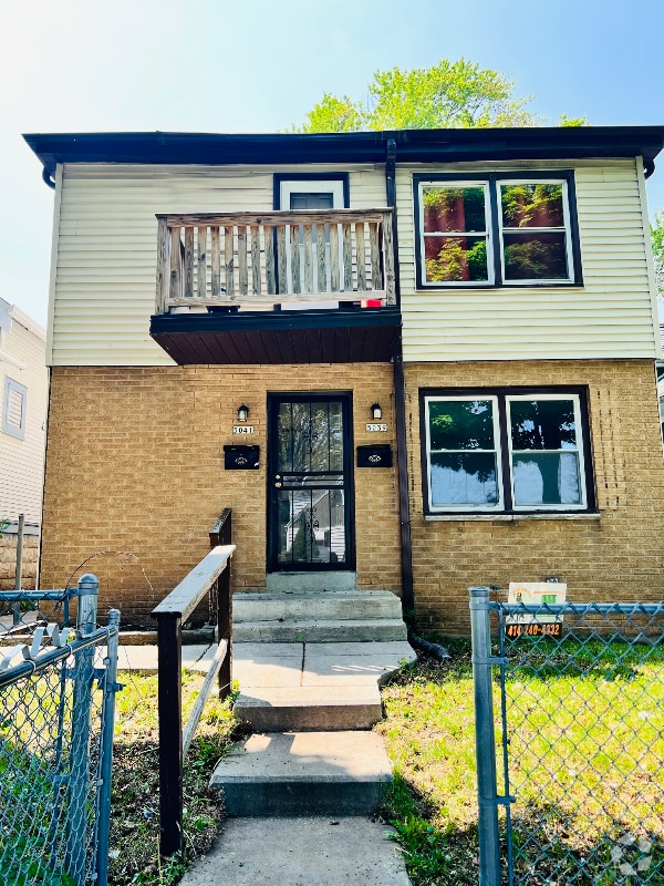 Building Photo - 5039 N 28th St