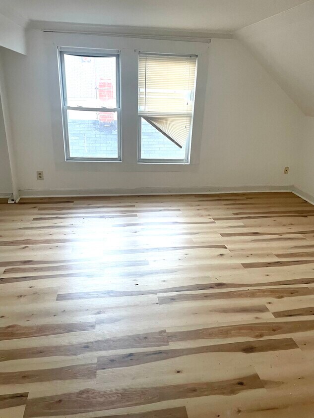 210 Farnham St Unit 212 apt 2 2nd floor, Lawrence, MA 01843