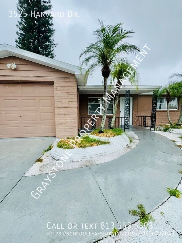 Foto principal - 3525 Harvard Dr