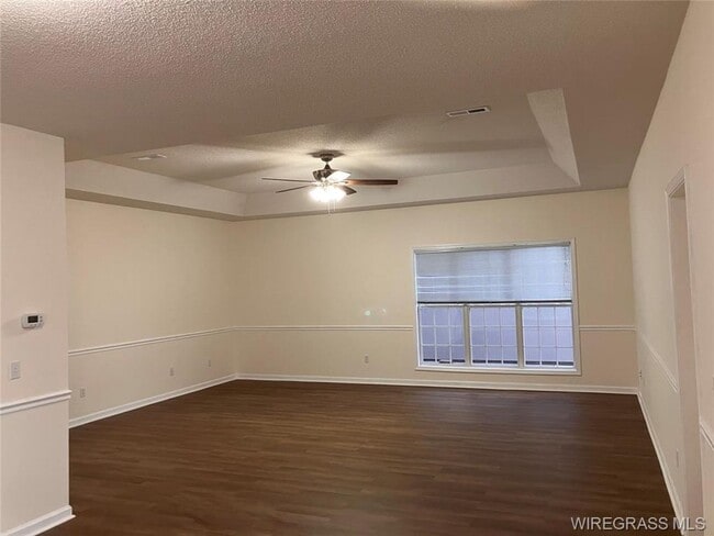 Building Photo - 209 Camden Drive