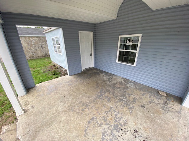 Building Photo - 224 McClure St