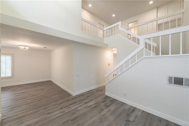 Foto del edificio - 27 Eden